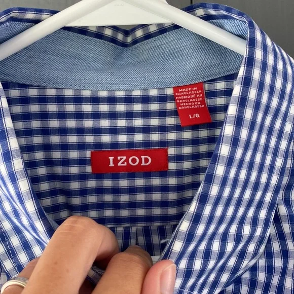 IZOD | classic blue checked men’s shirt - Picture 2 of 5